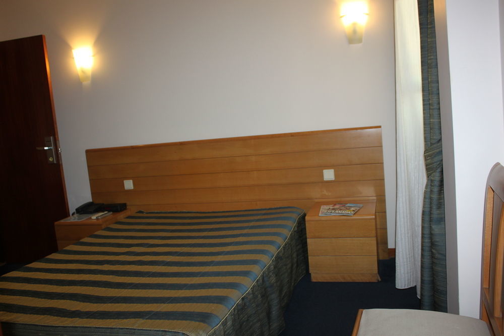 Hotel Quasar Pedroucos  Екстериор снимка