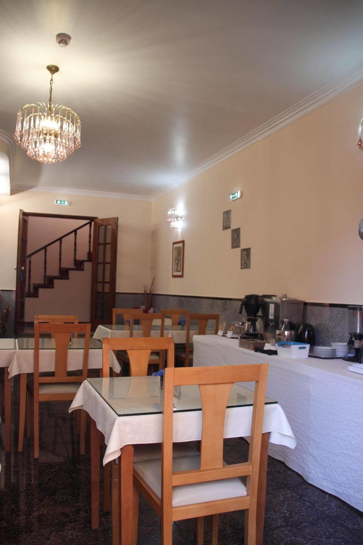 Hotel Quasar Pedroucos  Екстериор снимка