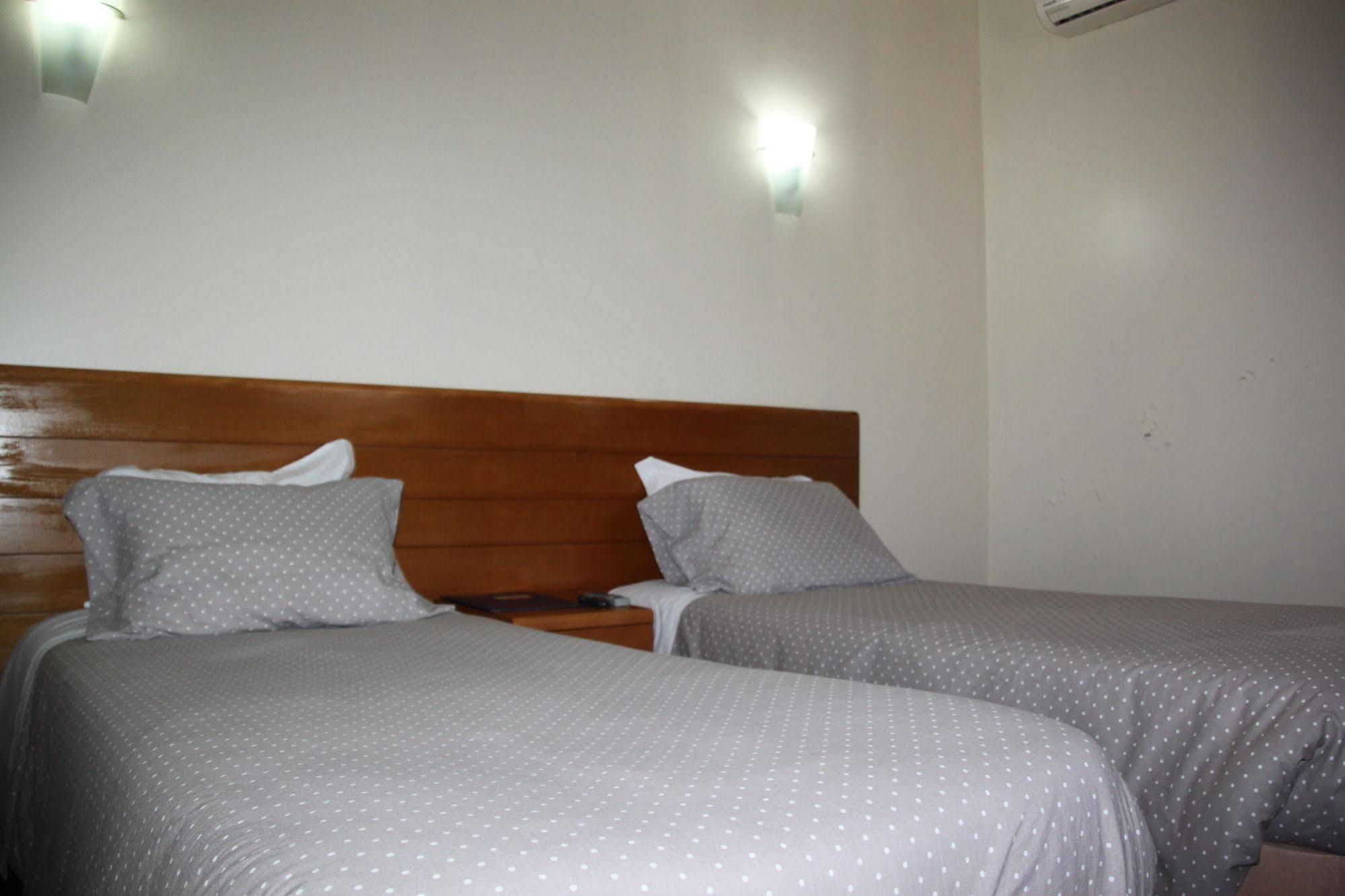 Hotel Quasar Pedroucos  Екстериор снимка