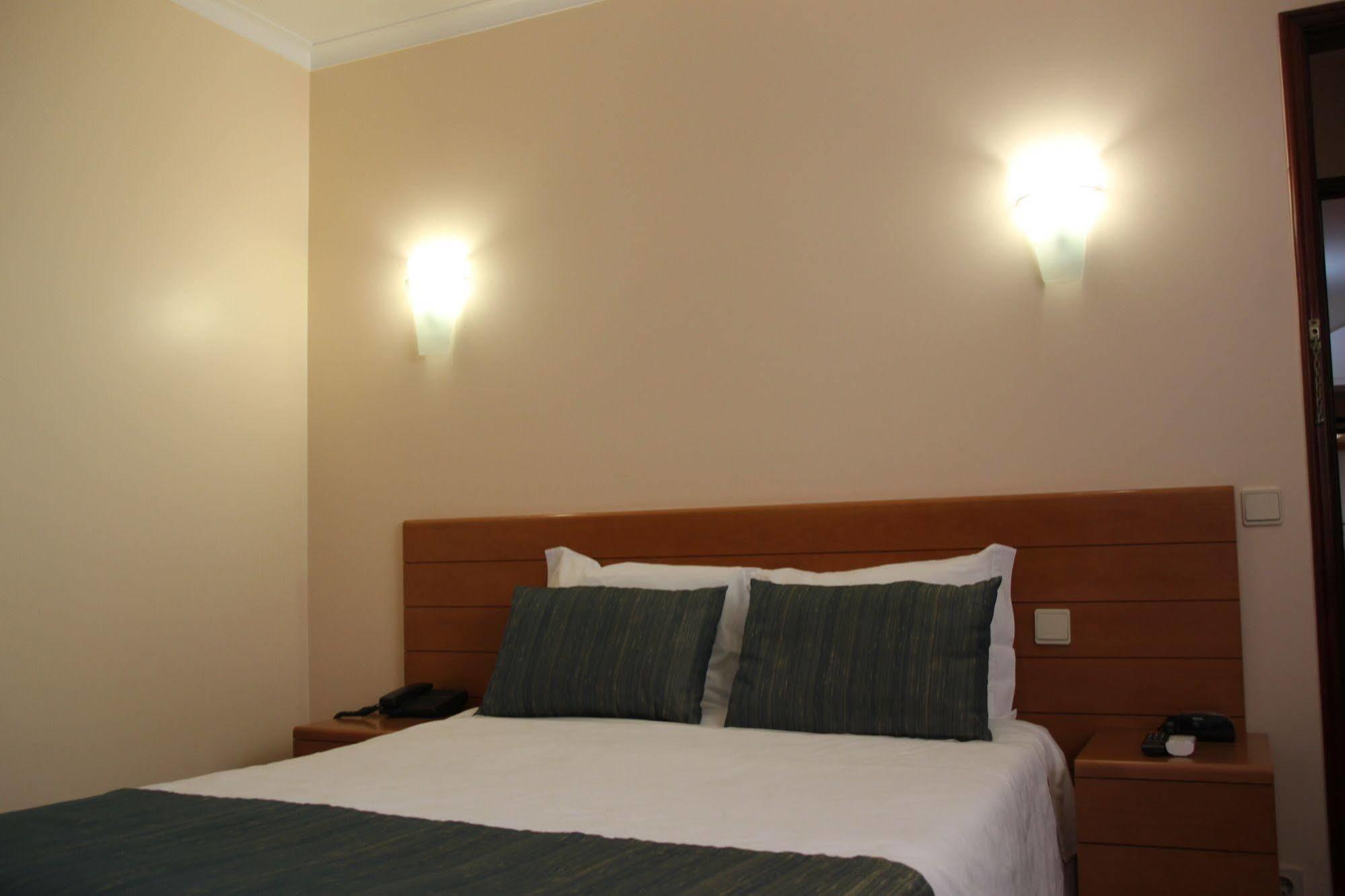 Hotel Quasar Pedroucos  Екстериор снимка